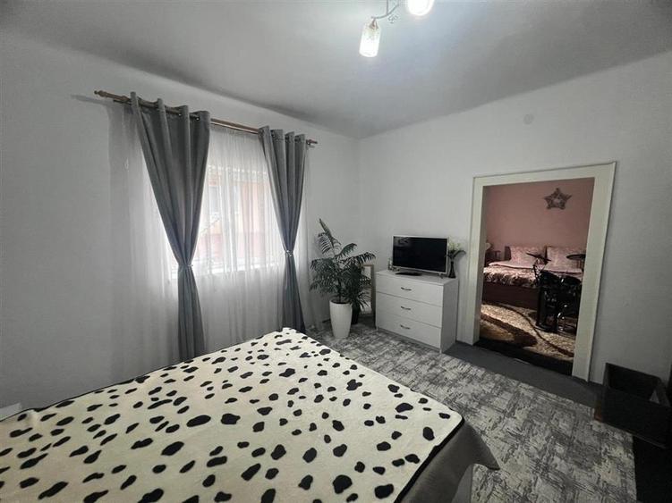 Casă individuală cu 3 camere cu Teren 2253 Mp în Josani (Măgești)