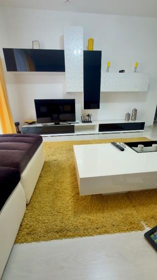 Apartament cu 2 camere decomandat, mobilat în Șelimbăr