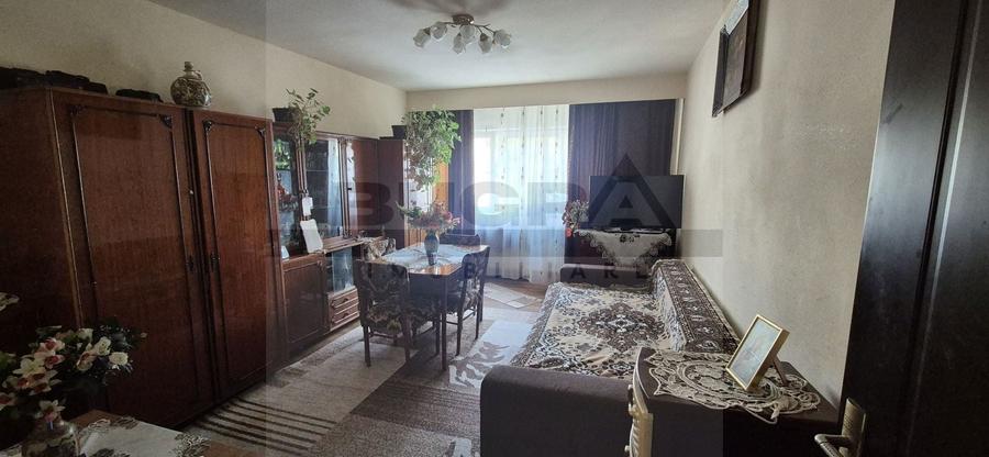 Apartament cu 2 camere decomandat în Plopilor