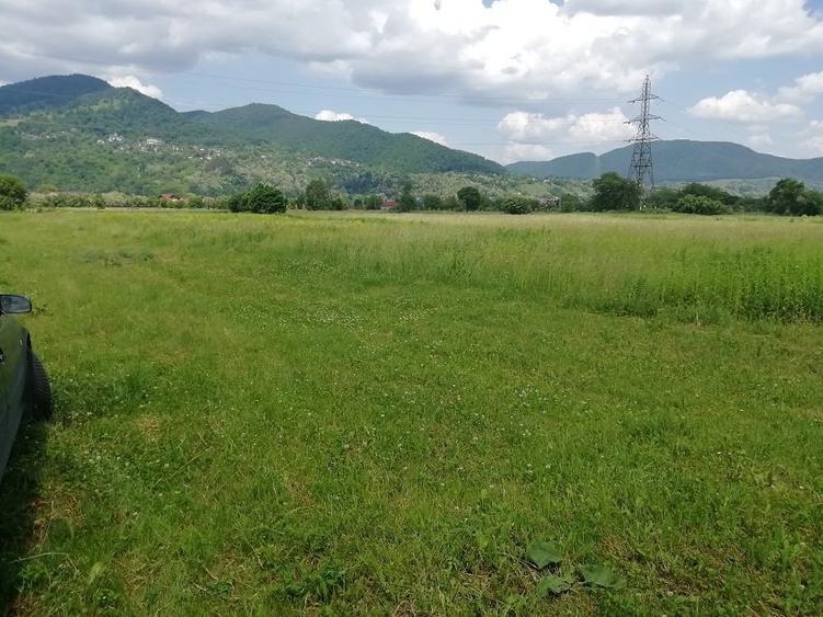 Teren Construcții intravilan de 1200 mp, în Exterior Vest