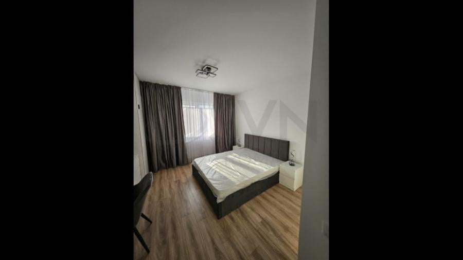 Apartament cu 2 camere decomandat în Titan