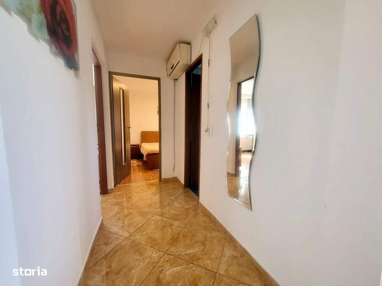 Apartament cu 2 camere decomandat în Banca Națională