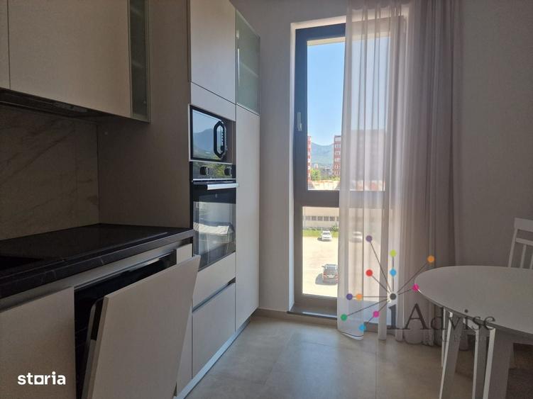 Apartament cu 2 camere decomandat în Astra