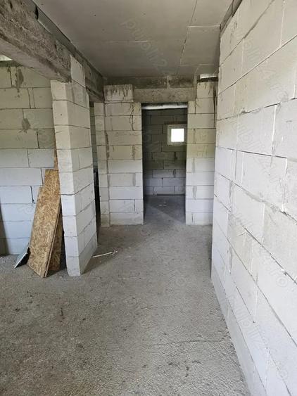 Casă cu 4 camere în Breaza