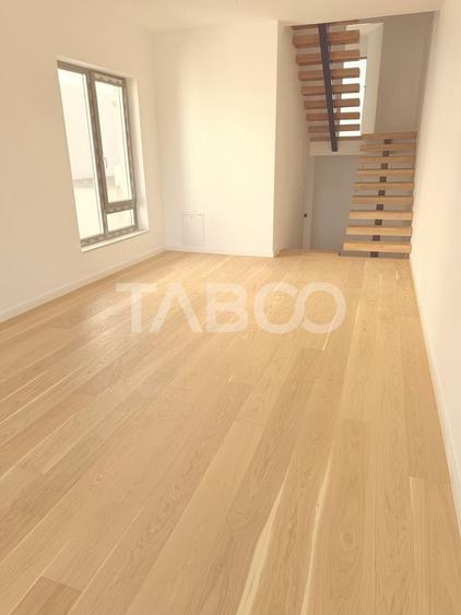 Duplex cu 4 camere cu Canalizare în Borhanci