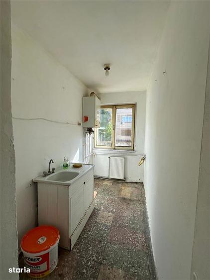 Apartament cu 2 camere semidecomandat în Central