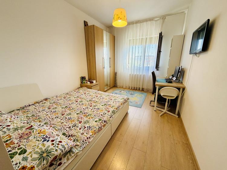 Apartament cu 3 camere decomandat, mobilat în Drumul Taberei