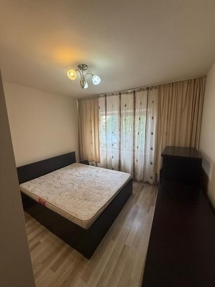 Apartament cu 2 camere decomandat în Gară