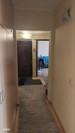 Apartament cu 3 camere decomandat în Păcurari