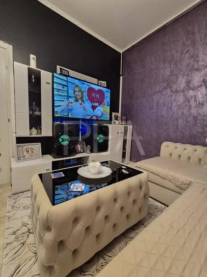 Apartament cu 3 camere semidecomandat, mobilat în Timișoara