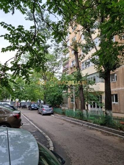 Apartament cu 2 camere decomandat, mobilat în P-ța Gorjului