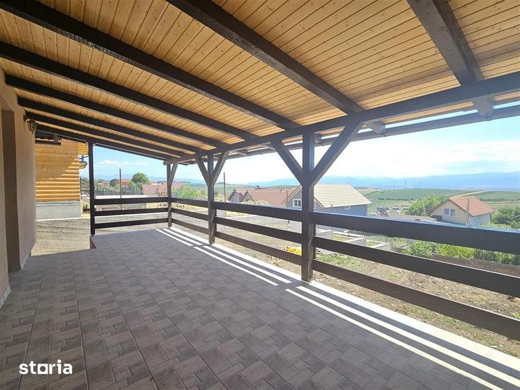 Casă cu 3 camere cu Teren 500 Mp în Șura Mare
