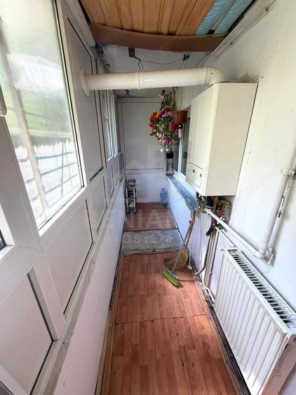 3 camere - parter - 55mp - centrala proprie - Craiovita - Materna - 6