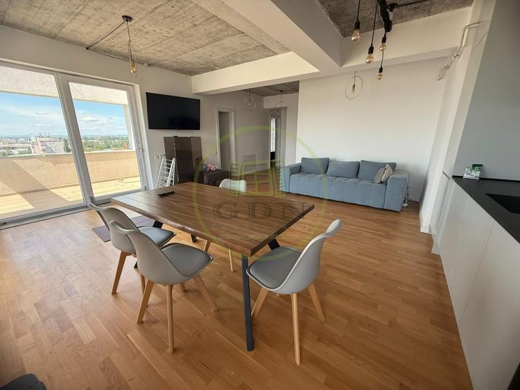 Apartament cu 3 camere, mobilat în Craiovița Nouă