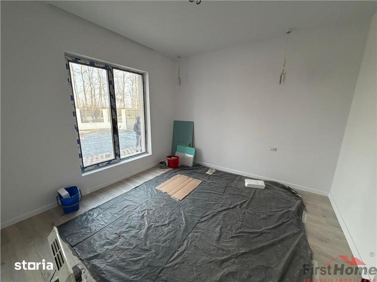 Casă cu 4 camere cu Teren 574 Mp în Vânători