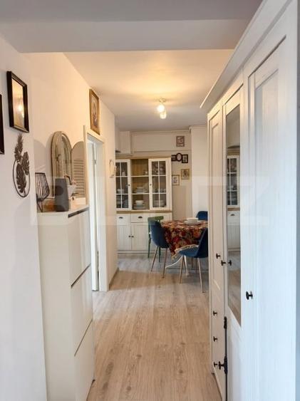 Apartament cu 2 camere decomandat, mobilat în Central