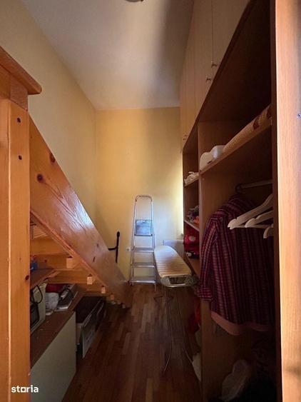 Casă cu 4 camere cu Teren 400 Mp în Trivale