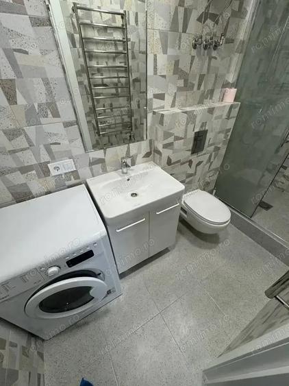 Garsonieră decomandată în Dâmbovița