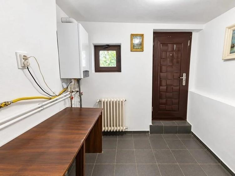Casă individuală cu 3 camere cu Teren 400 Mp în Mircea cel Bătrân