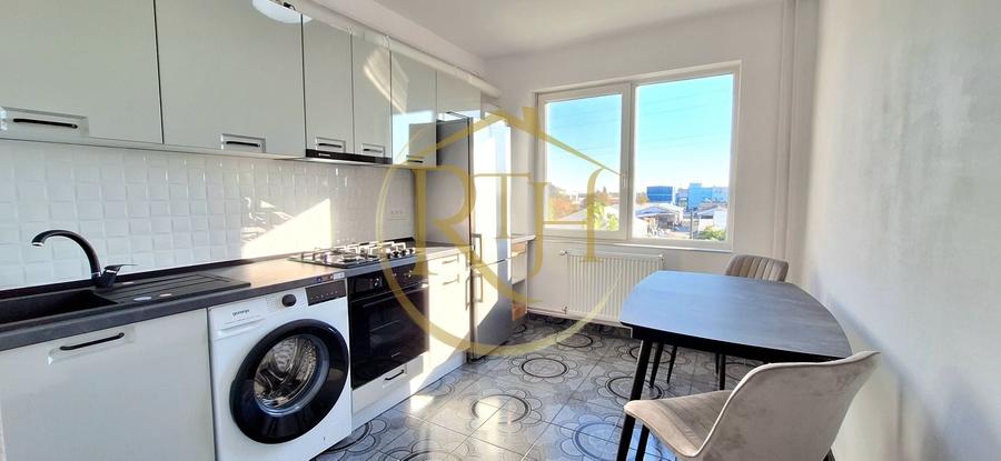 Apartament cu 2 camere semidecomandat, mobilat în Soarelui