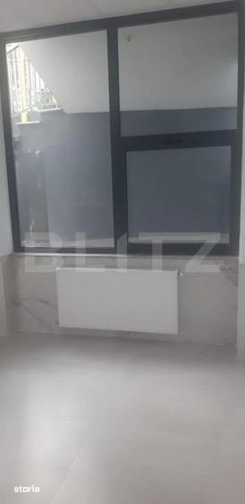 Spațiu comercial, de 96 mp, în Central