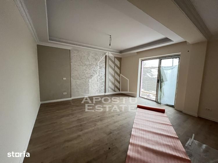 Casă cu 5 camere cu Teren 300 Mp în Giarmata