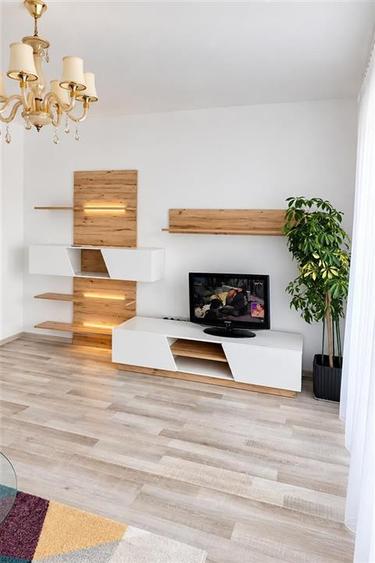 Apartament cu 2 camere decomandat, mobilat în Exterior Sud