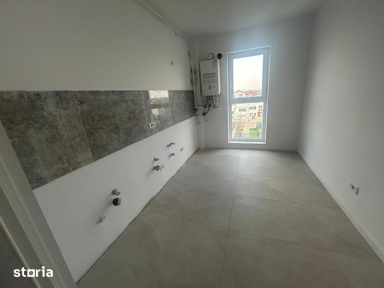 Apartament cu 2 camere decomandat în Apărătorii Patriei