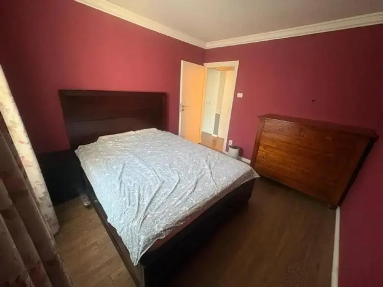 Apartament cu 3 camere decomandat, mobilat în Sebastian