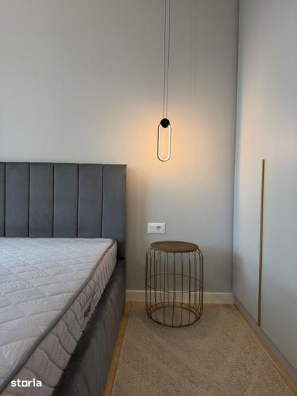 Apartament cu 4 camere decomandat în Pipera