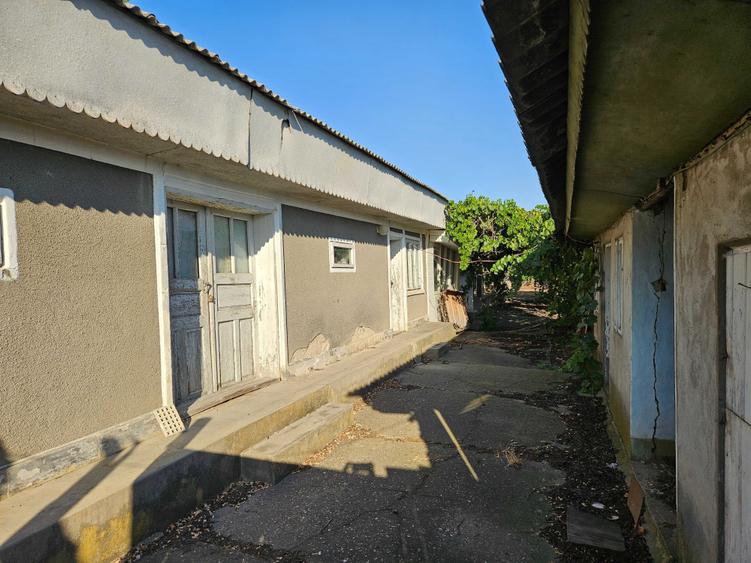 Casă cu 4 camere în Slobozia Blăneasa