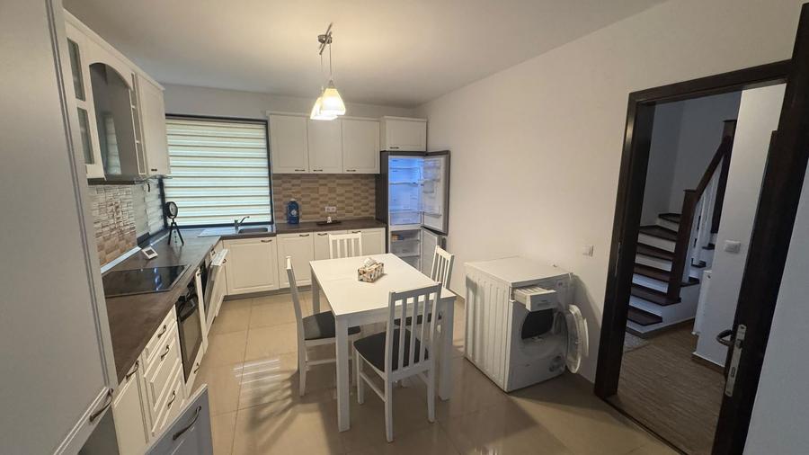 Duplex cu 4 camere cu Canalizare în Arhitecților - Calea Cisnădiei
