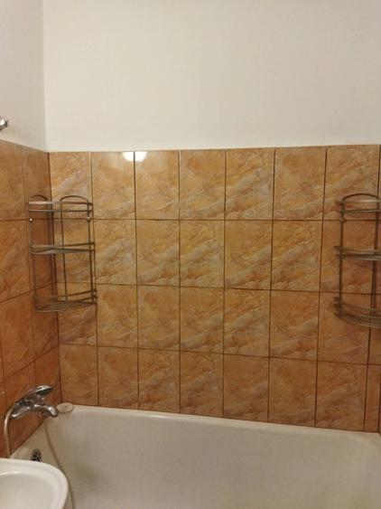 Apartament cu 2 camere semidecomandat în Giurgiului