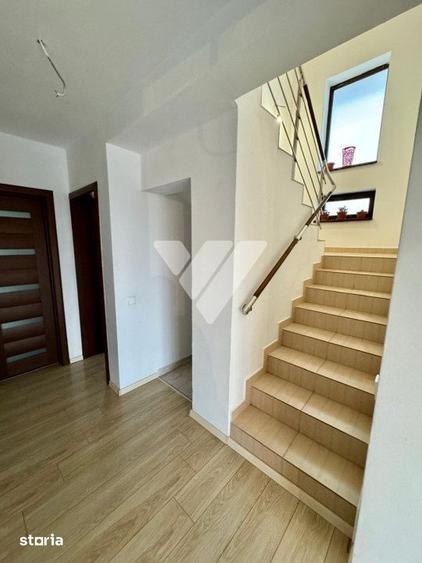 Casă cu 5 camere cu Teren 372 Mp în Central