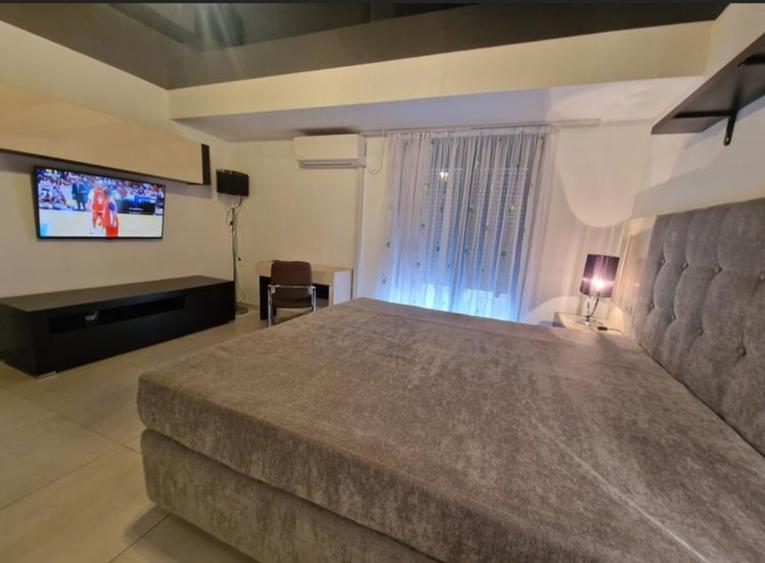 Institutul de Marina- Garsoniera, etaj 2,  mobilata-utilata, parcare -100.000e - 5