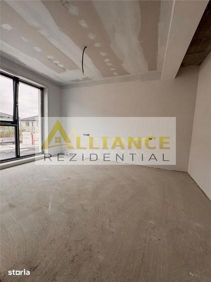 Casă cu 5 camere cu Teren 180 Mp în Central