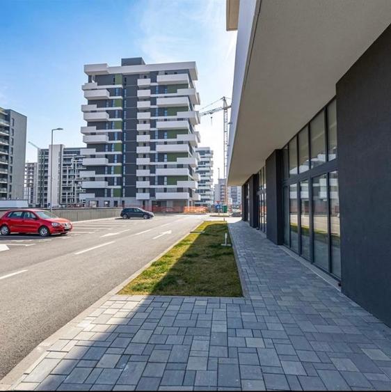 Apartament cu 2 camere decomandat în Torontalului