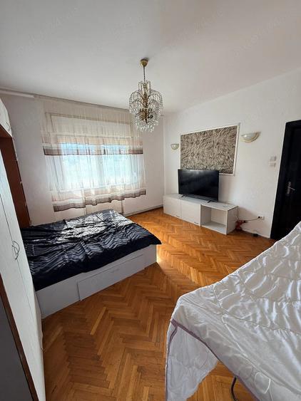 Garsonieră decomandată în Rosetti