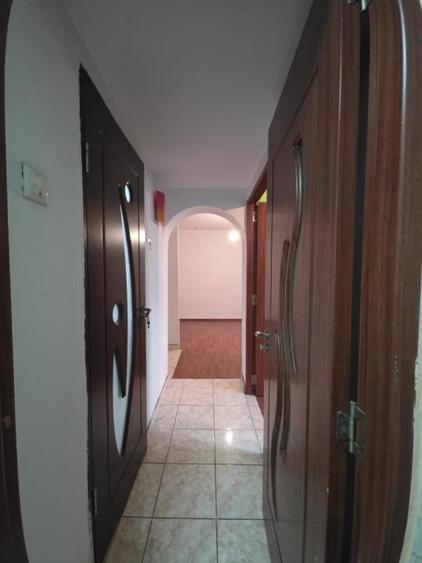 Vanzari Apartamente 2 camere Militari Gorjului - 2