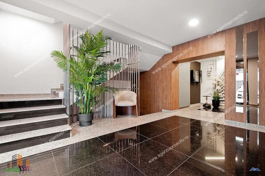 Apartament cu 3 camere decomandat în Sud