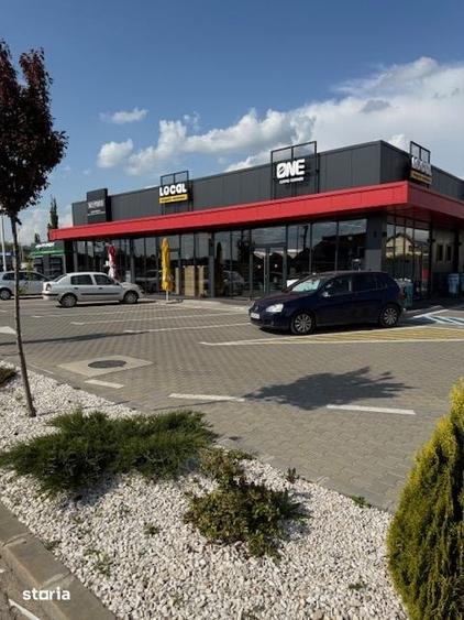 Spațiu comercial, de 70 mp, în Malu Mare
