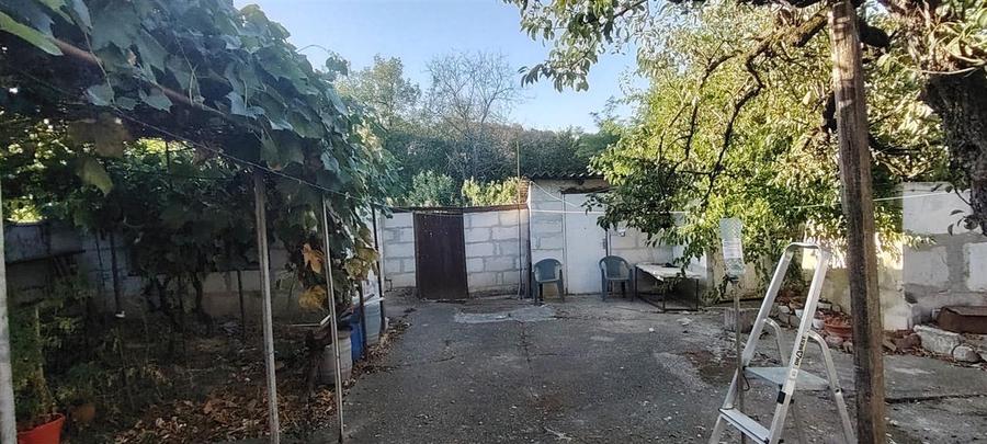Casă cu 3 camere cu Teren 900 Mp în Spitalul Județean