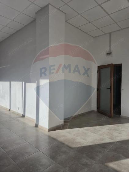 Spațiu comercial, de 30 mp, în Central