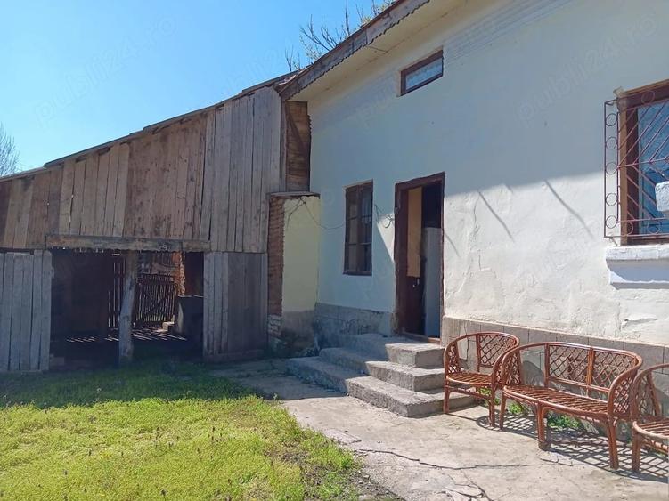 Casă cu 3 camere cu Teren 900 Mp în Drănic