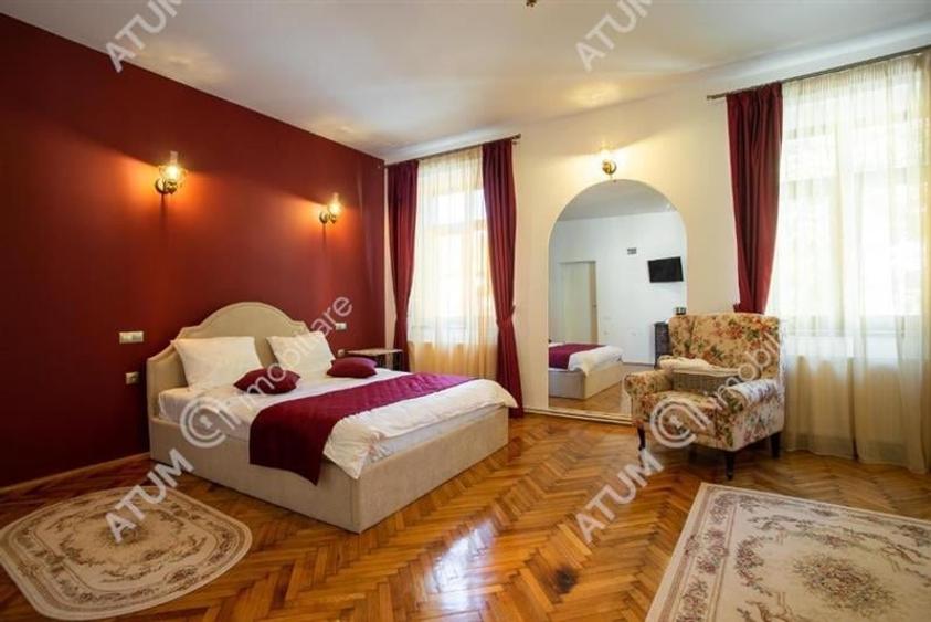 Hotel/Pensiune, de 240 mp, în Orașul de Jos