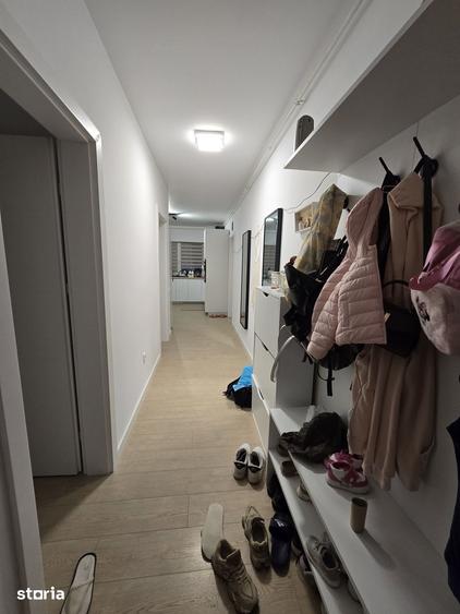 Apartament 3 camere, 2 bai, 69 mp, terasa 15 mp, parcare Eroilor - 10