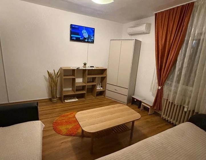 Garsonieră decomandată în Inel II