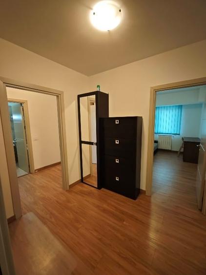 Apartament cu 3 camere decomandat, mobilat în Tătărași