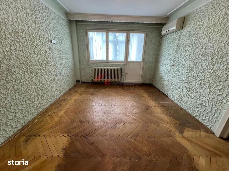 Apartament cu 2 camere semidecomandat în Podu Roș — fotografia 1