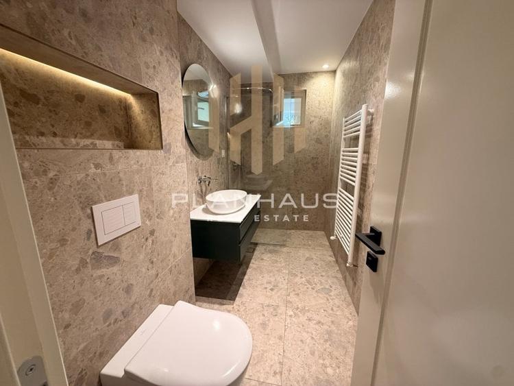 Apartament cu 4 camere decomandat, mobilat în Ultracentral